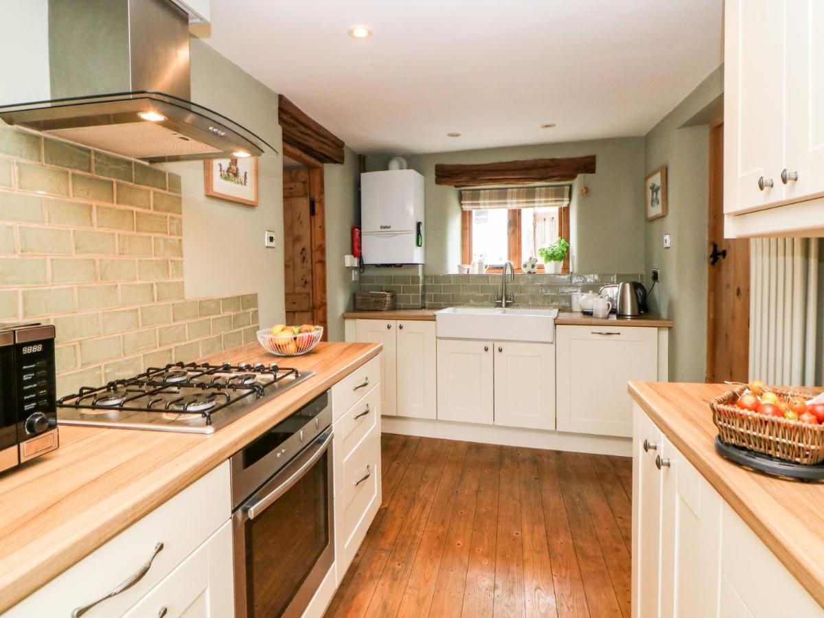 Kempshill Cottage Tideswell Exterior foto