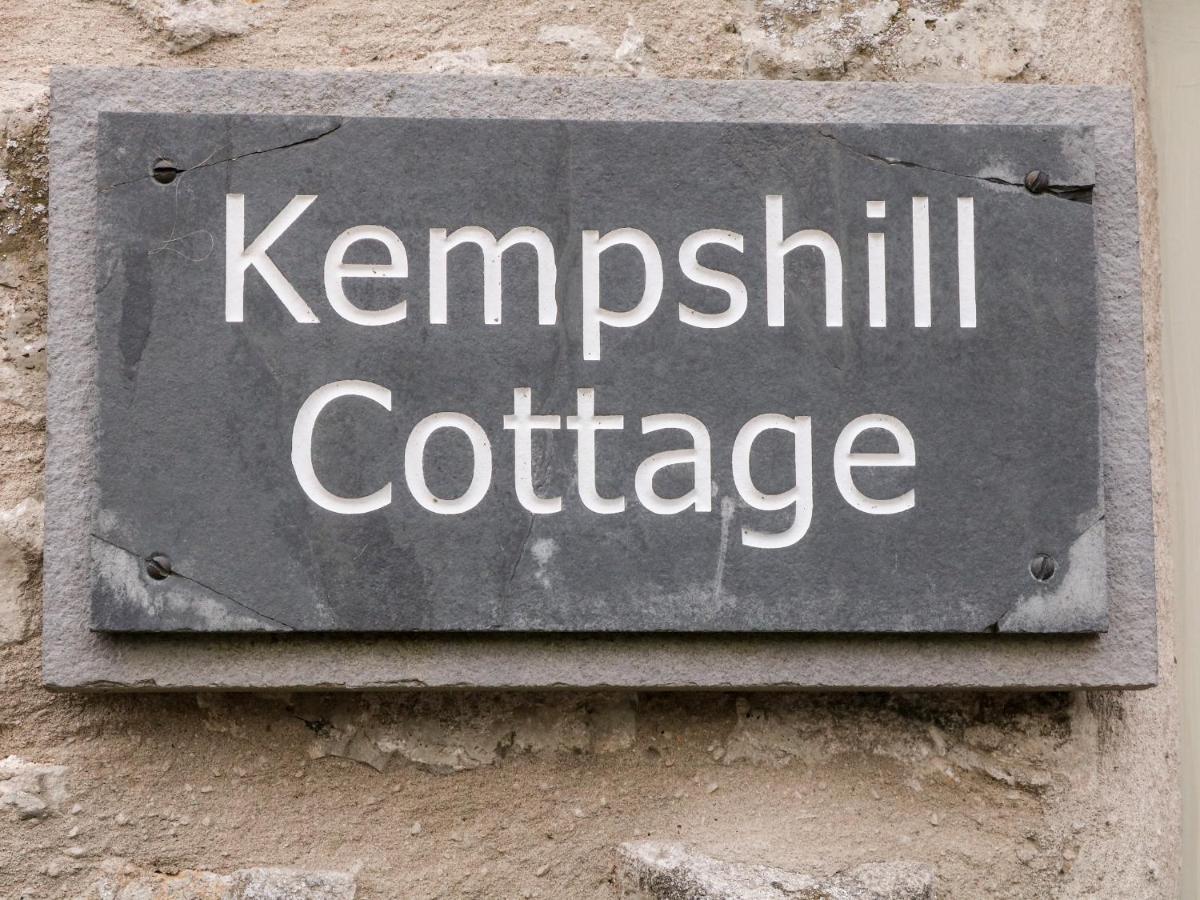 Kempshill Cottage Tideswell Exterior foto